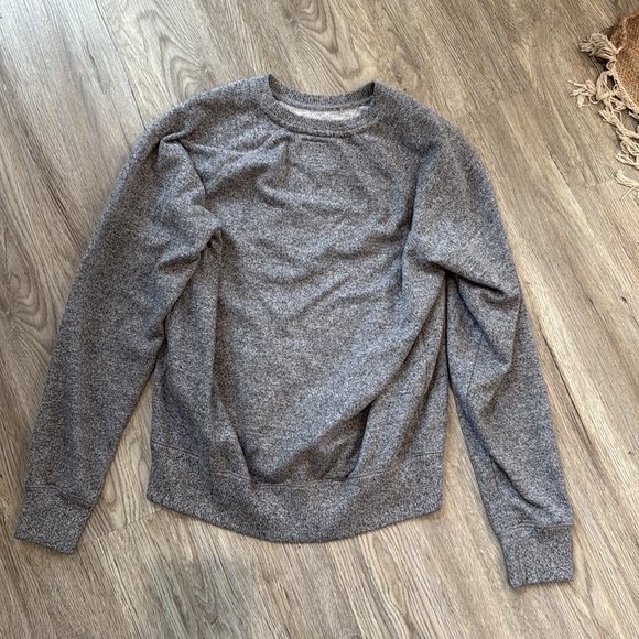 NWOT Beaver Long Sleeve T-Shirt from Roots size medium (H27) - Picture 5 of 5